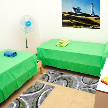 דירות פוצאלו Casa Stoccolma מראה חיצוני תמונה
